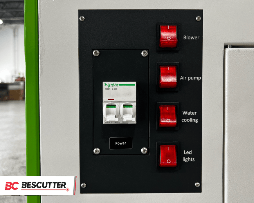 TODOS LOS SISTEMAS INCLUIDOS BESCUTTER VERSA STAR 52"X36" 150W | CORTADORA Y GRABADORA LÁSER CO2 | ENTREGA RÁPIDA | STEPMOTORS LEADSHINE