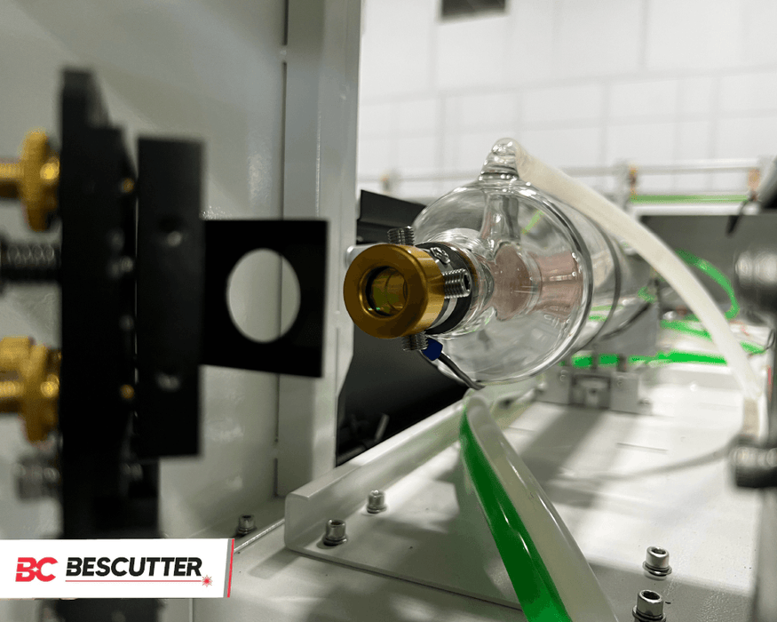 TODOS LOS SISTEMAS INCLUIDOS BESCUTTER VERSA STAR 52"X36" 150W | CORTADORA Y GRABADORA LÁSER CO2 | ENTREGA RÁPIDA | STEPMOTORS LEADSHINE