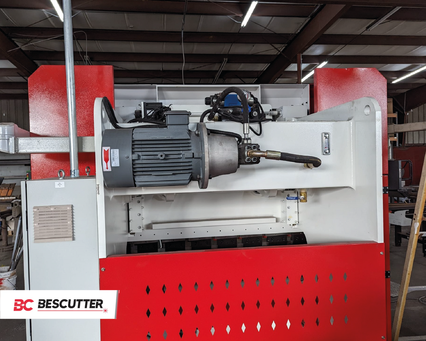 Prensa Plegadora CNC BesCutter Serie K 70/100 Ton 5.25 FT CT8
