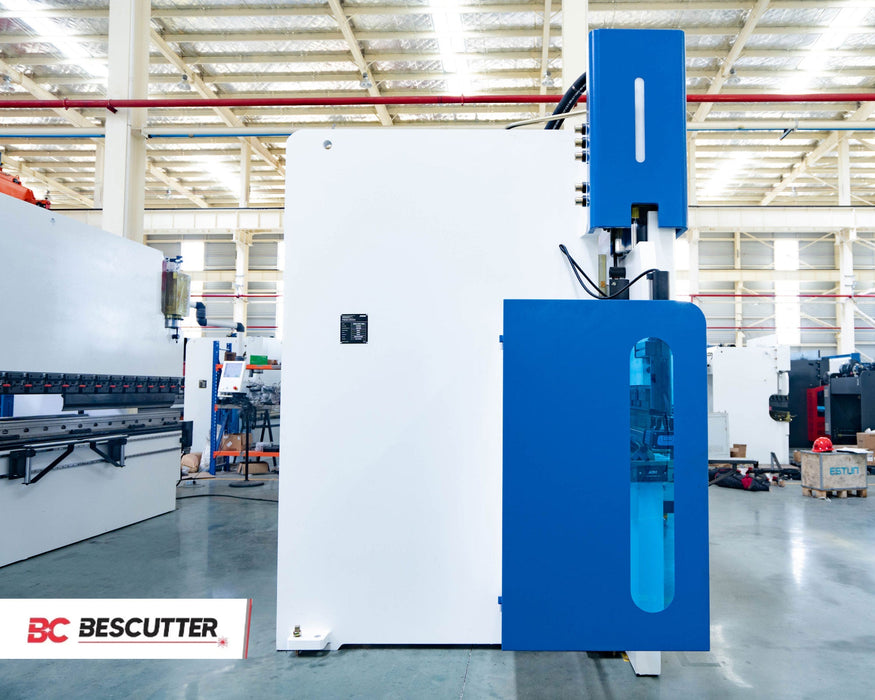 BesCutter Single Servo Motor 110,170,220 Ton 10/13 FT Delem DA 53T CNC Press Brake